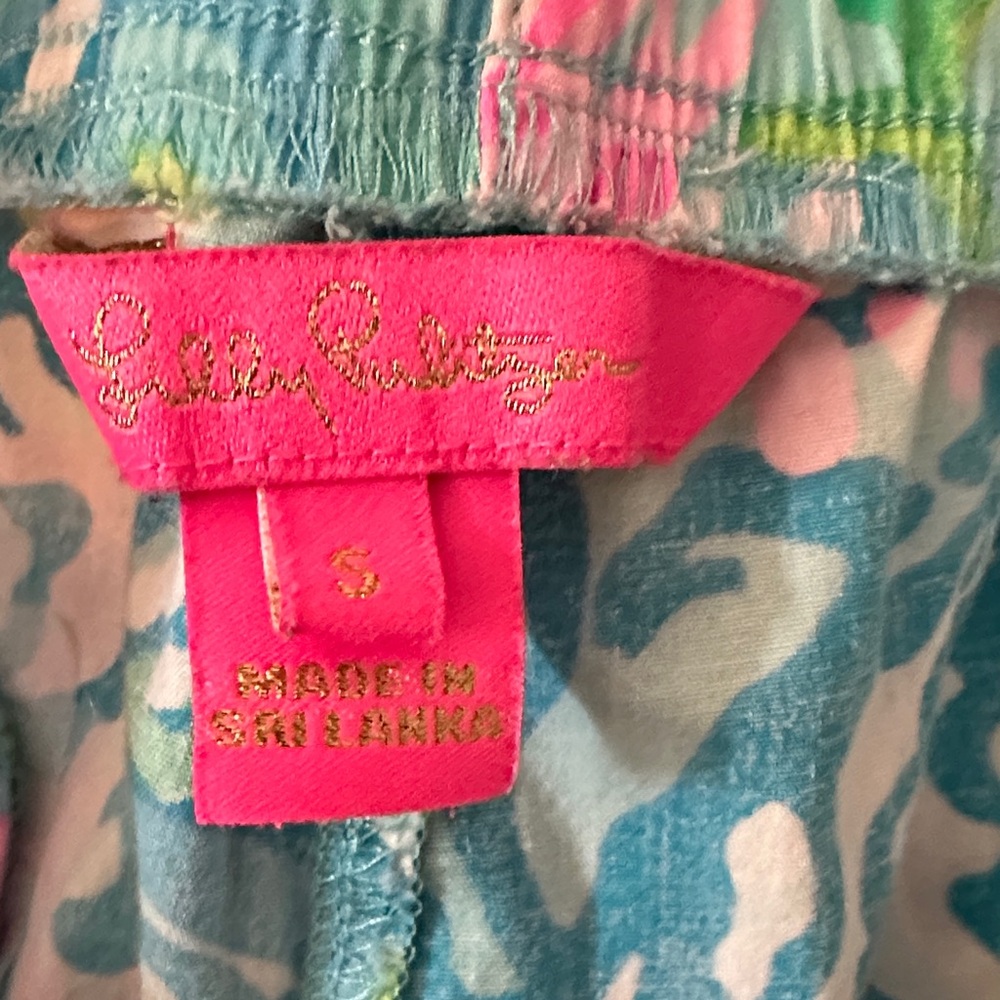 Lily Pulitzer Women’s Pastel Floral Print Casual Shorts Size S. GUC - Picture 2 of 12